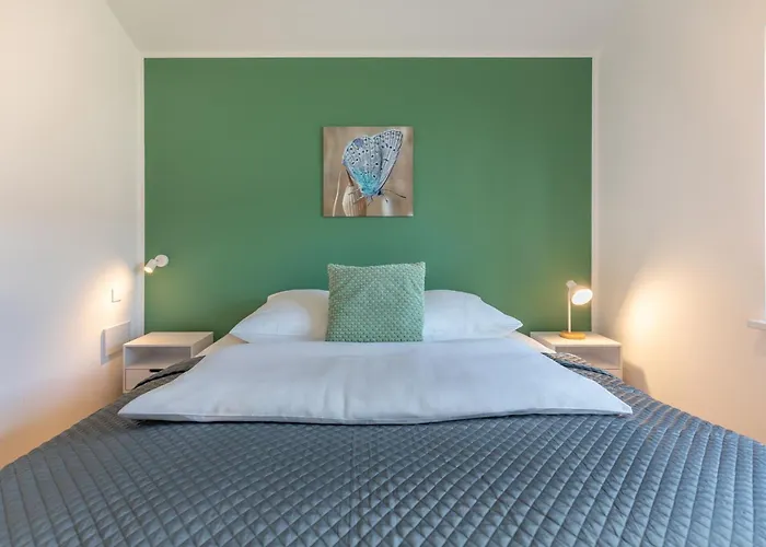 Huus Moeoev Casa vacanze